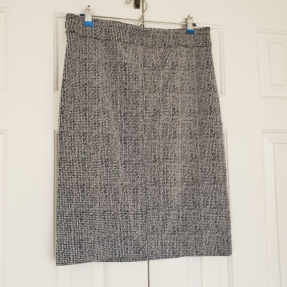 Michael Kors Houndstooth Pencil Skirt - NWT - Size L - Picture 9 of 14